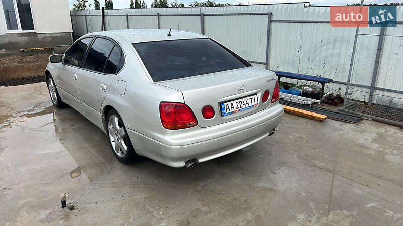 Седан Lexus GS 2002 в Киеве