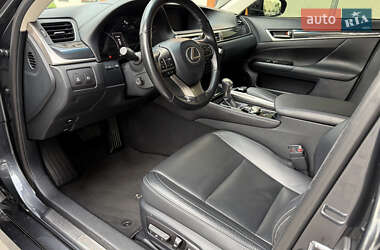 Седан Lexus GS 2017 в 