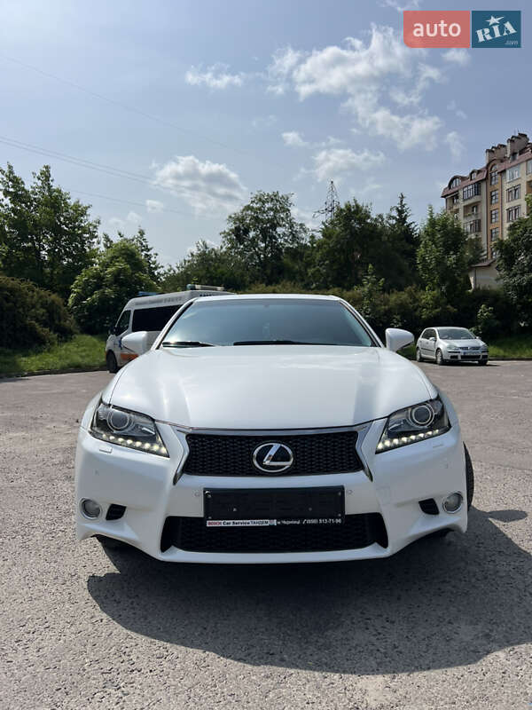 Седан Lexus GS 2013 в Львове