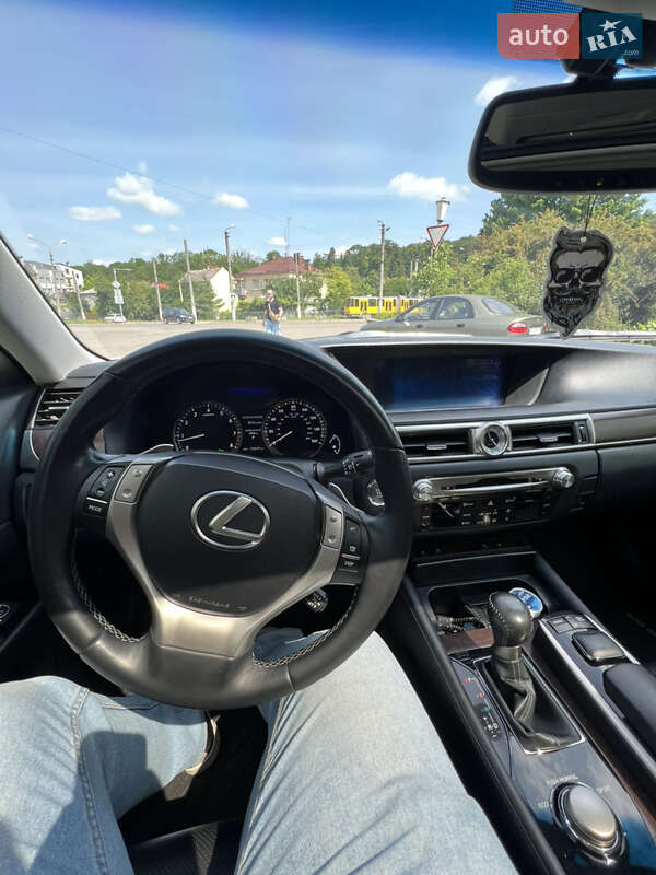 Седан Lexus GS 2013 в Львове