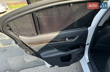 Седан Lexus GS 2013 в 