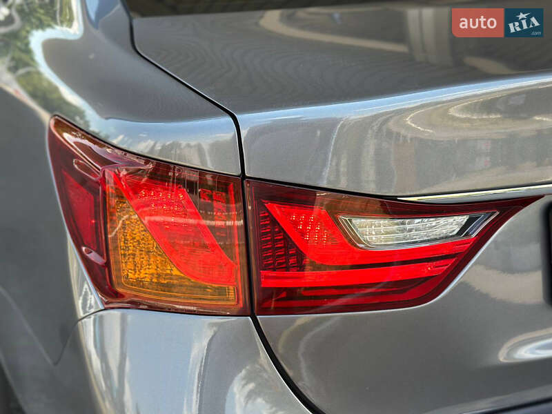 Седан Lexus GS 2014 в Днепре