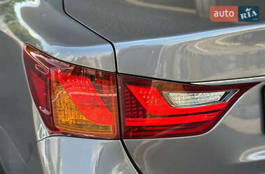 Седан Lexus GS 2014 в 