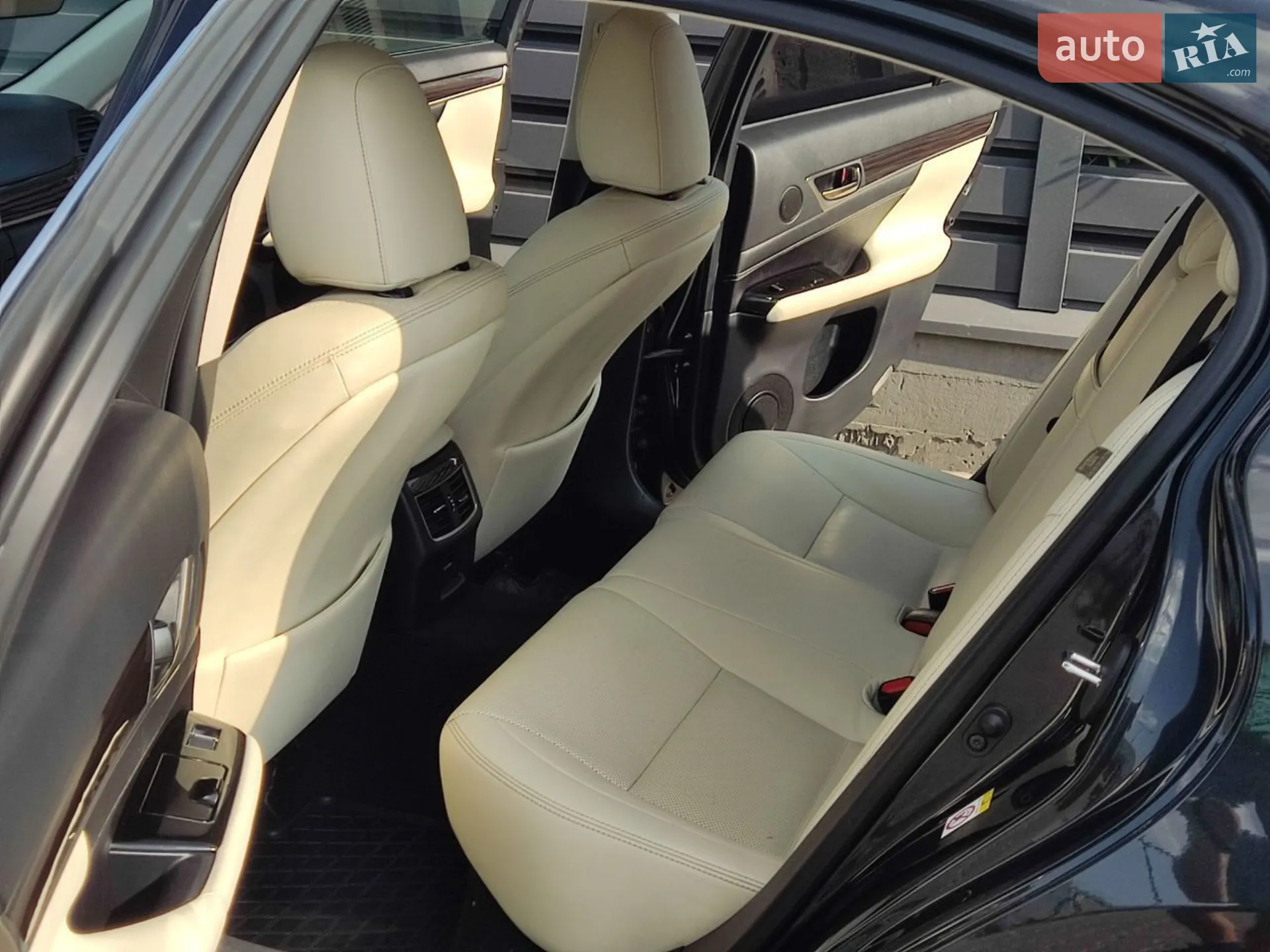 2017 Lexus GS - мініатюра 25
