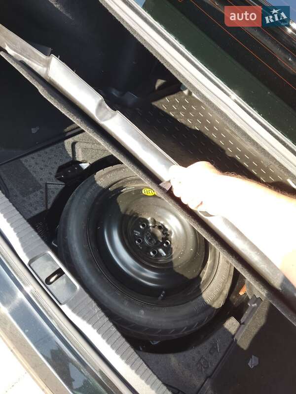 Седан Lexus GS 2017 в Киеве