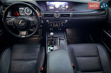 Седан Lexus GS 2016 в 