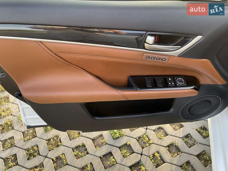 Седан Lexus GS 2014 в Хмельницком