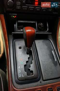 Седан Lexus GS 1999 в 