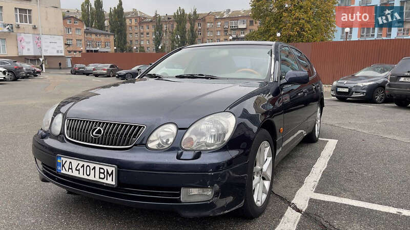 Lexus GS 2000