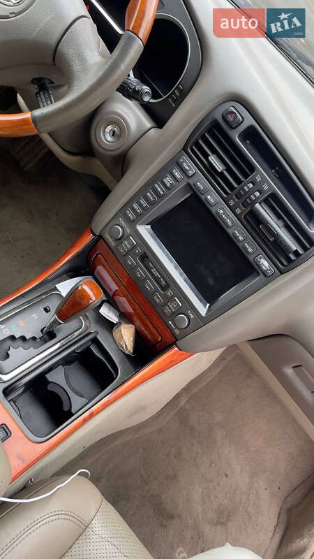 Седан Lexus GS 2000 в Києві