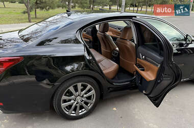 Седан Lexus GS 2013 в 