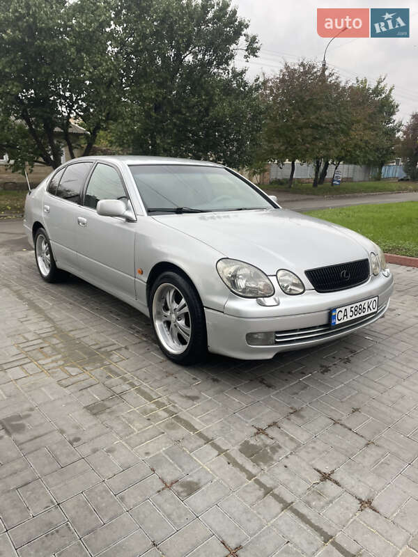 Седан Lexus GS 1998 в Черкасах