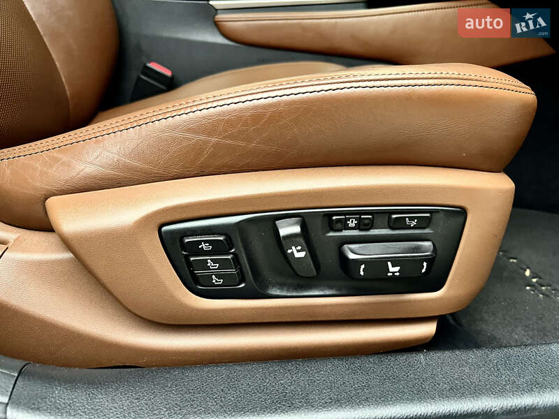 Седан Lexus GS 2012 в Киеве