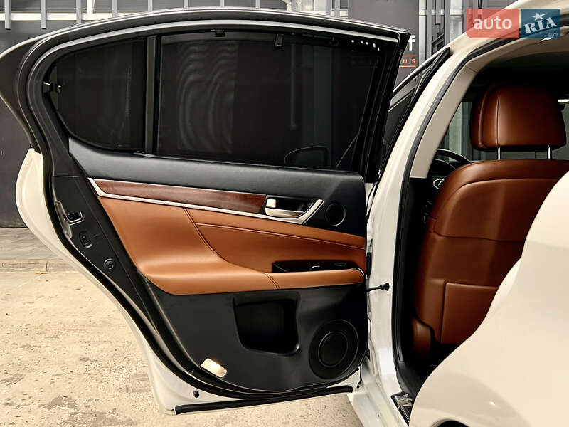 Седан Lexus GS 2012 в Киеве