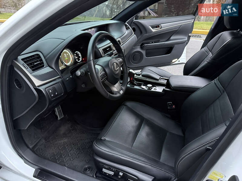 Седан Lexus GS 2016 в Киеве фото 14 Седан Lexus GS 2016 в Киеве