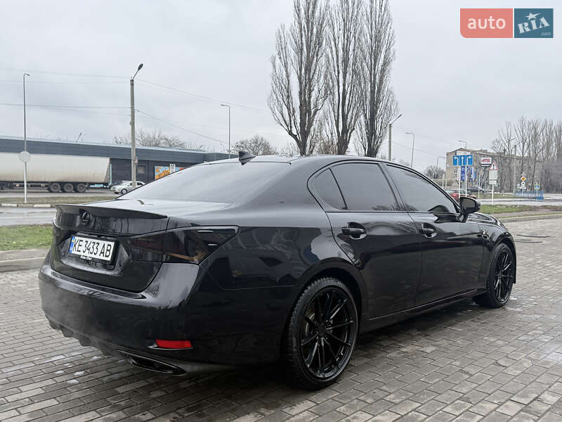Седан Lexus GS 2015 в Киеве