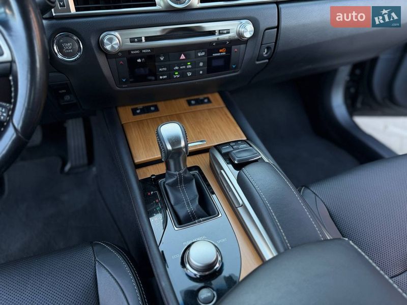 Седан Lexus GS 2016 в Києві