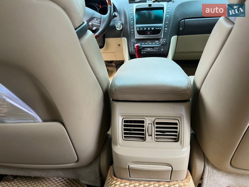 Седан Lexus GS 2007 в Ровно