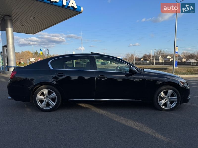 Седан Lexus GS 2005 в Смілі