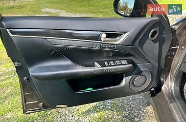 Седан Lexus GS 2012 в Виннице