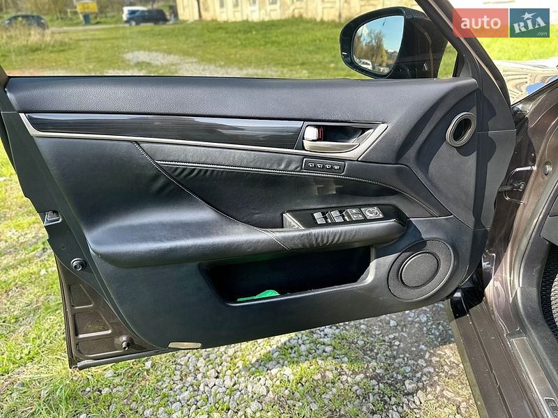 Седан Lexus GS 2012 в Виннице