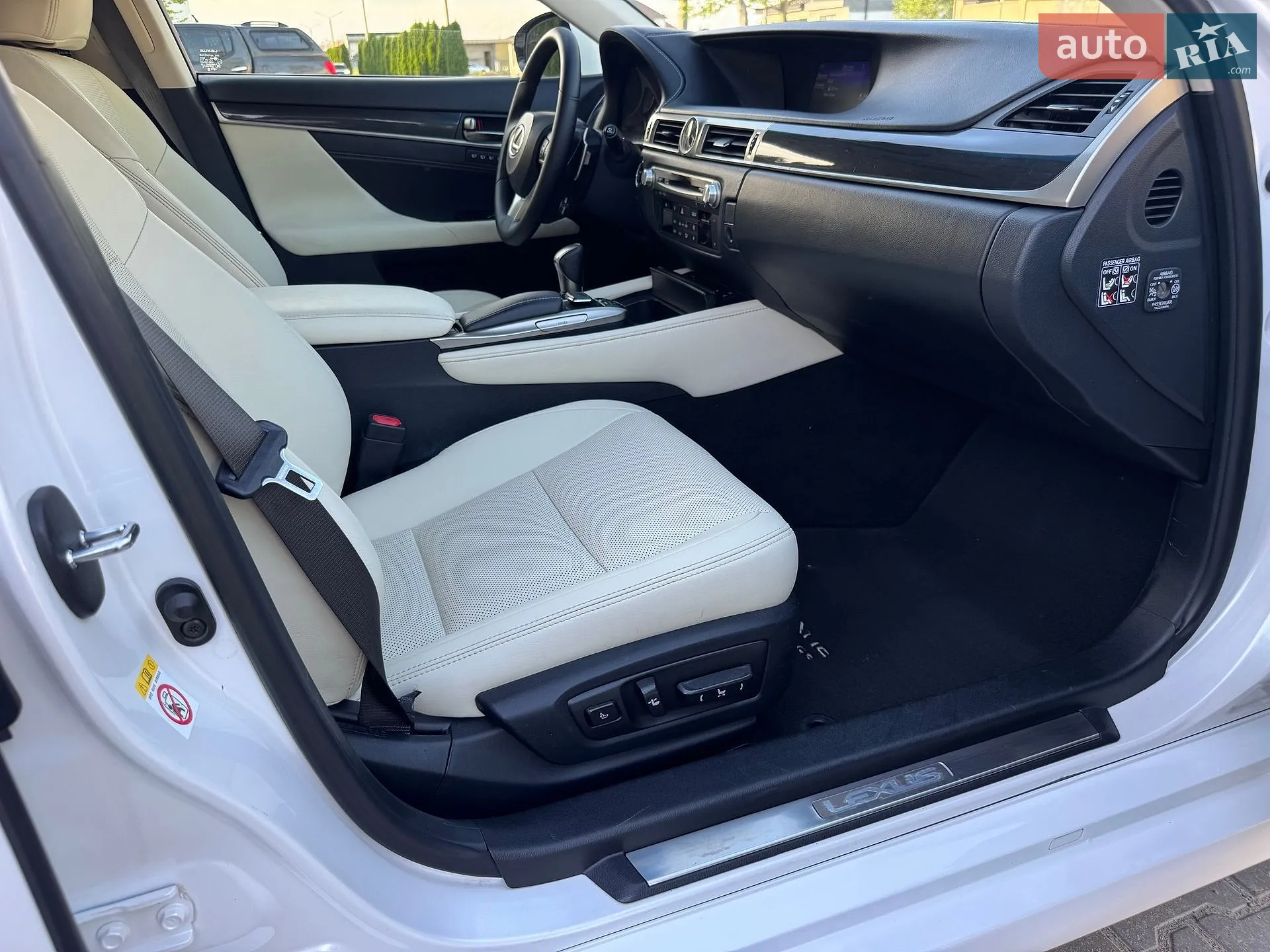 2017 Lexus GS - мініатюра 23