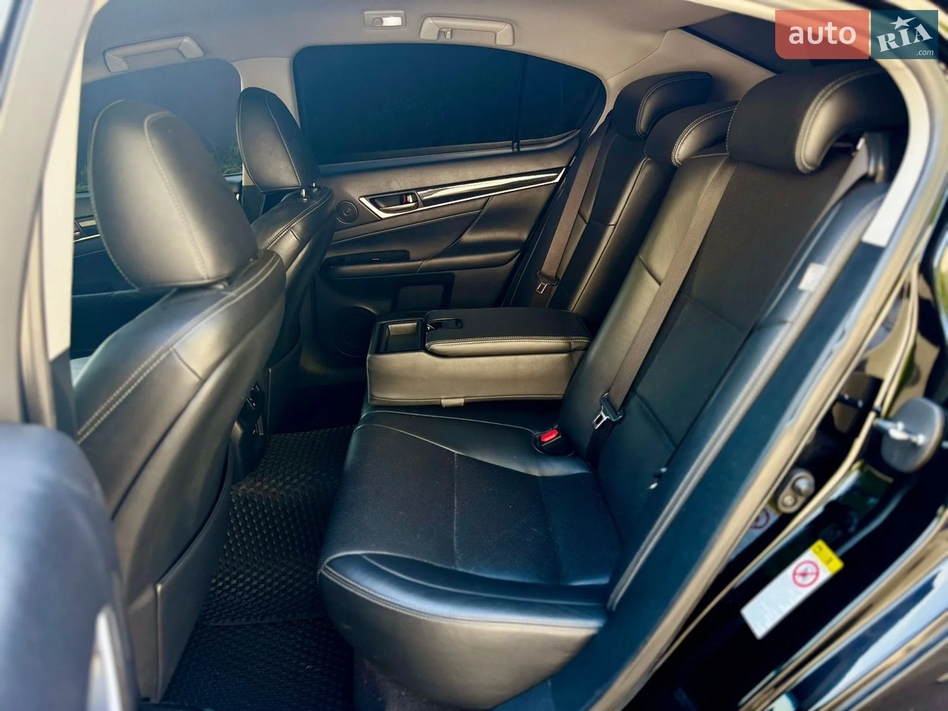 2014 Lexus GS - мініатюра 16