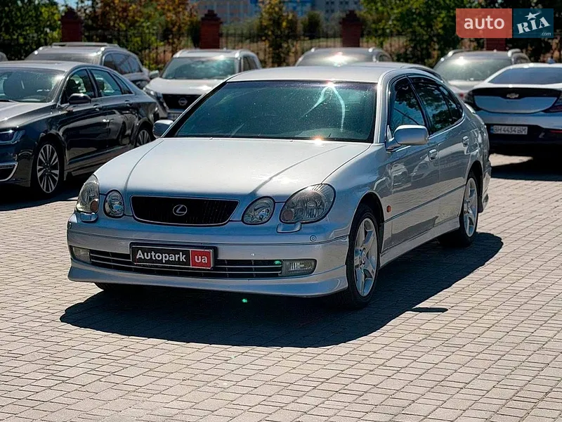 Lexus GS 1999