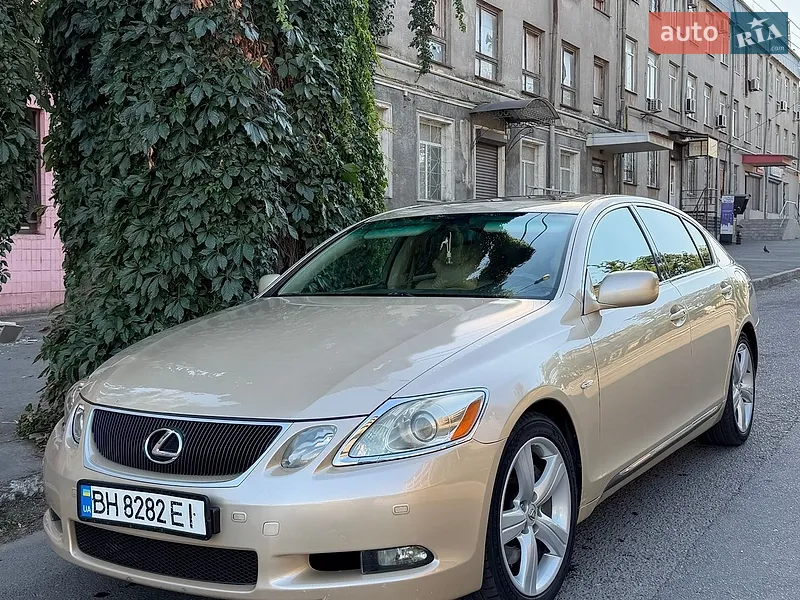Lexus GS