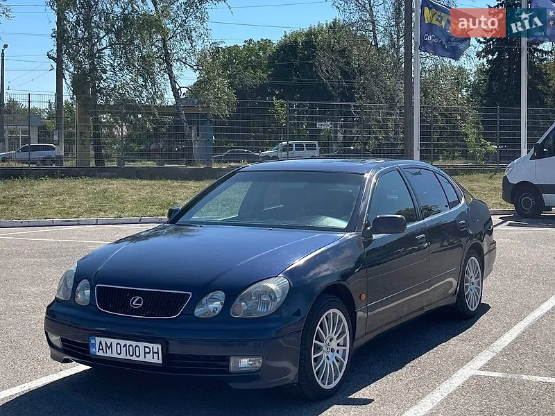 Lexus GS 1998