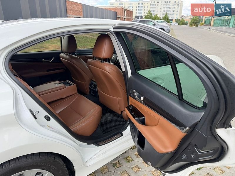 Седан Lexus GS 2014 в Хмельницком