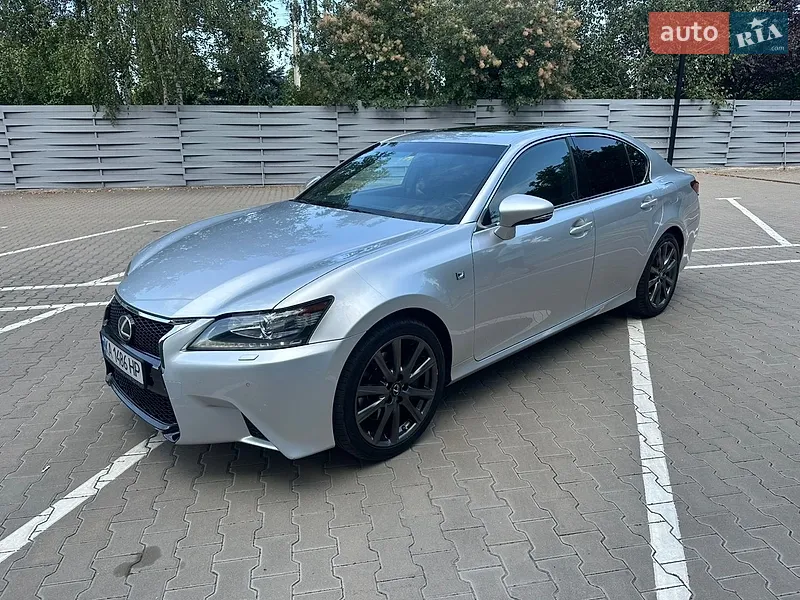 Lexus GS