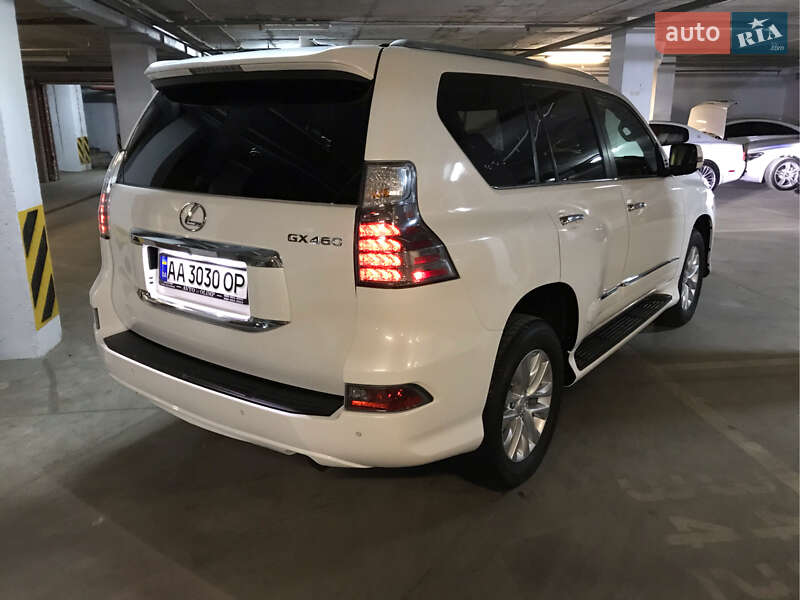 Внедорожник / Кроссовер Lexus GX 2016 в 
