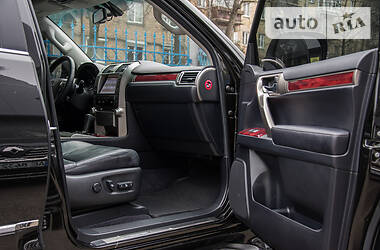 Позашляховик / Кросовер Lexus GX 2013 в 