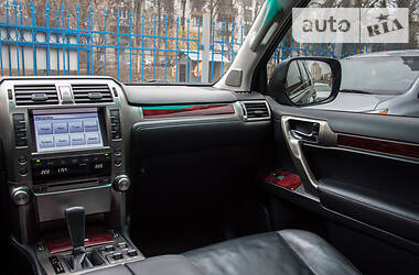 Позашляховик / Кросовер Lexus GX 2013 в 