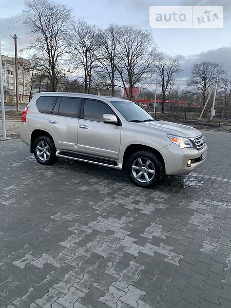 Внедорожник / Кроссовер Lexus GX 2013 в Львове