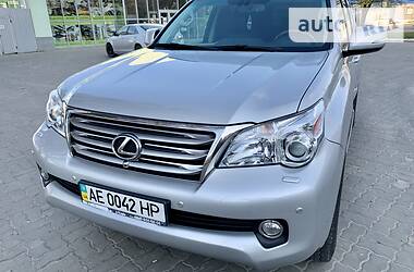Позашляховик / Кросовер Lexus GX 2010 в 