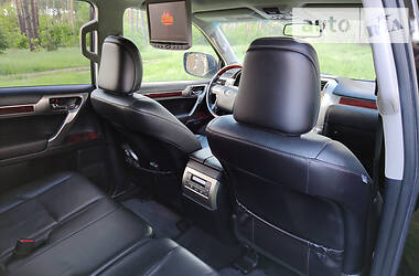 Внедорожник / Кроссовер Lexus GX 2011 в 