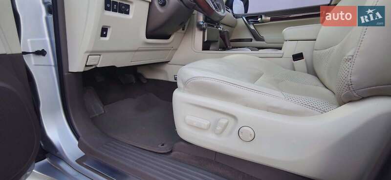 Внедорожник / Кроссовер Lexus GX 2010 в Чорткове