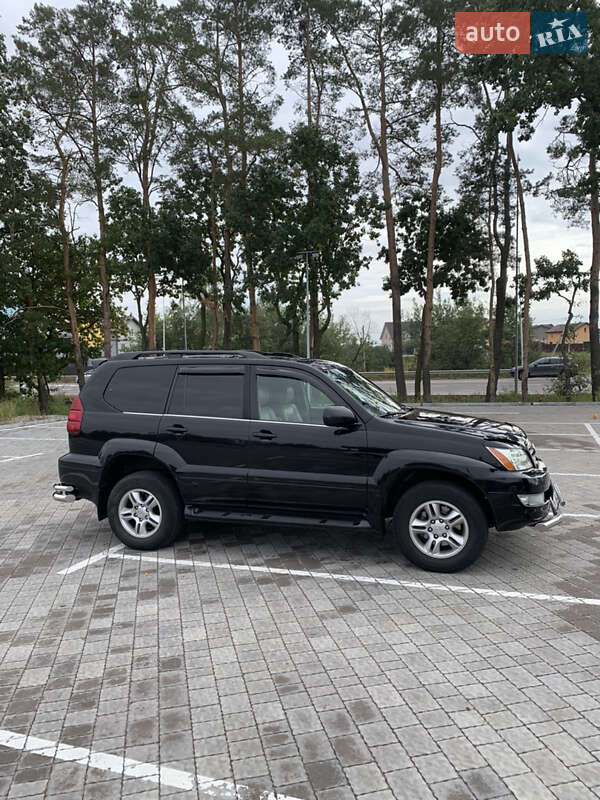 Внедорожник / Кроссовер Lexus GX 2005 в 