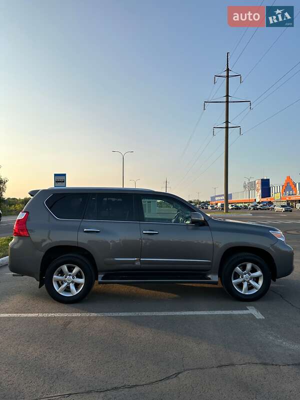 Внедорожник / Кроссовер Lexus GX 2011 в Луцке