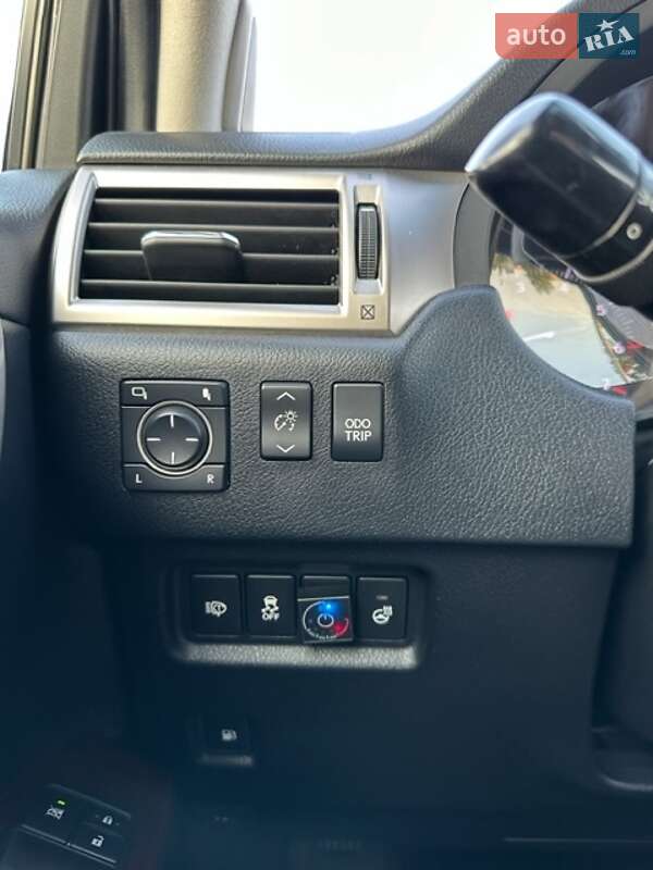 Внедорожник / Кроссовер Lexus GX 2011 в Луцке