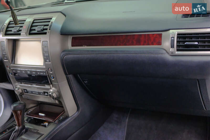 Внедорожник / Кроссовер Lexus GX 2016 в Запорожье