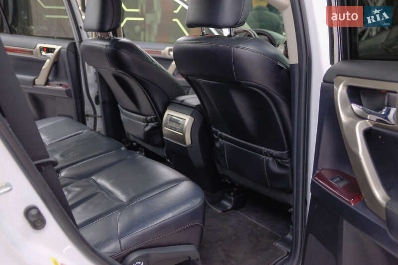 Внедорожник / Кроссовер Lexus GX 2016 в Запорожье