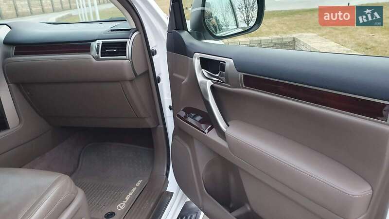 Внедорожник / Кроссовер Lexus GX 2017 в Днепре