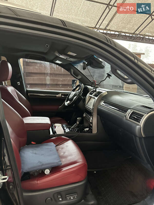 Внедорожник / Кроссовер Lexus GX 2021 в Буче