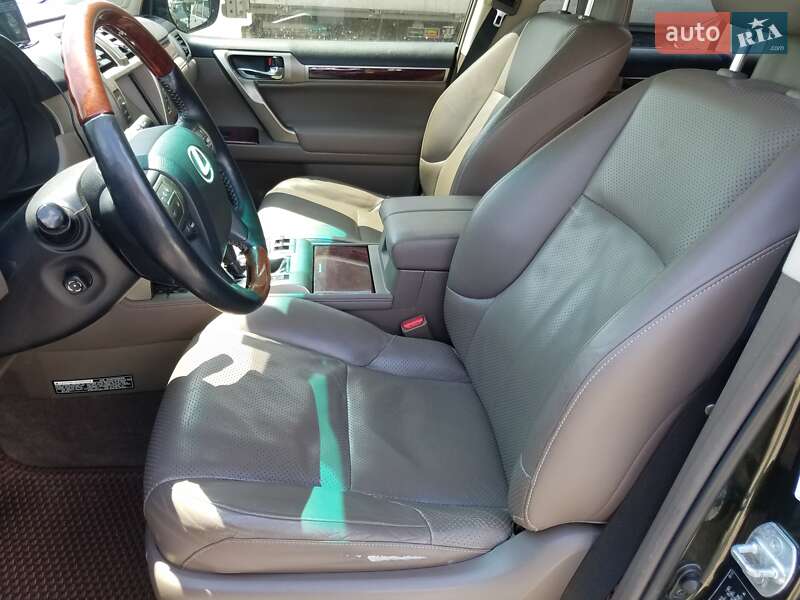 Внедорожник / Кроссовер Lexus GX 2010 в Киеве