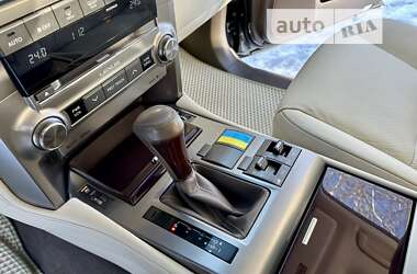 Внедорожник / Кроссовер Lexus GX 2016 в 