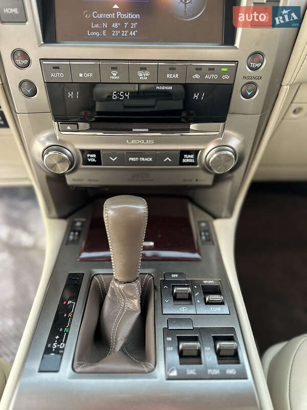 Позашляховик / Кросовер Lexus GX 2016 в Хусті