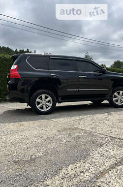 Внедорожник / Кроссовер Lexus GX 2010 в 